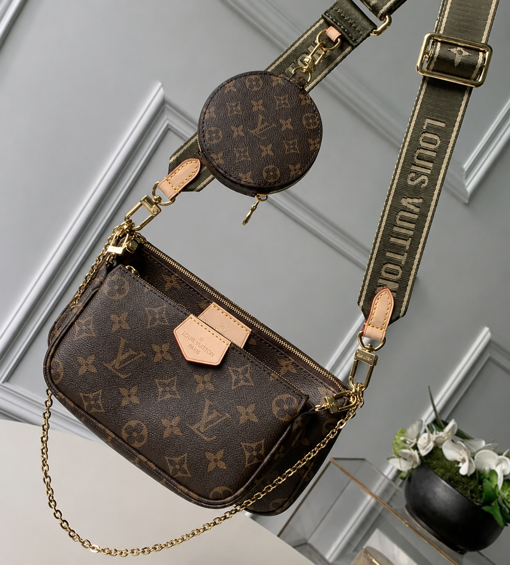 Louis Vuitton multi-pochette